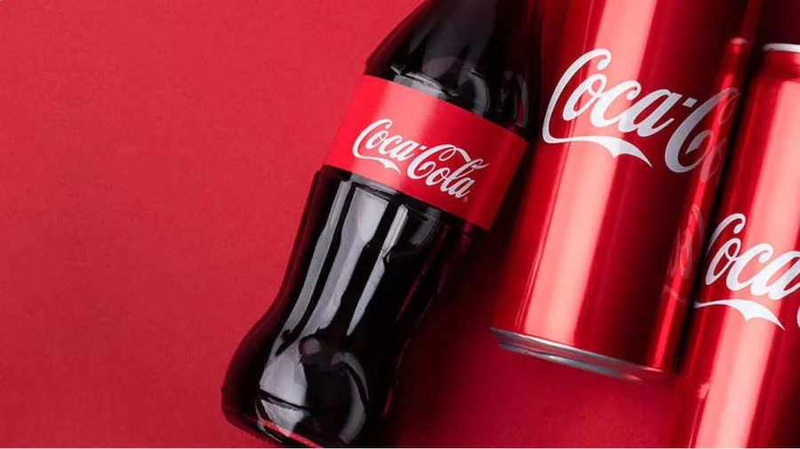 Coca Cola red color
