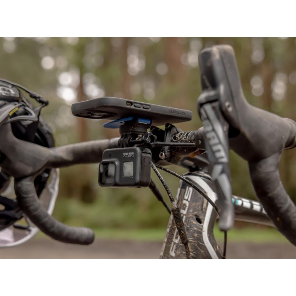 GoPro bicycle handlebar mount: a must 